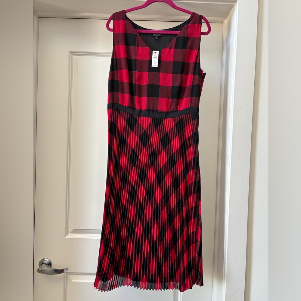 TALBOTS PLEATED MIDI DRESS